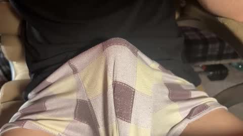 Snapshot of materdox chatting on 11.25.25 Materdox online show from 11.25.25