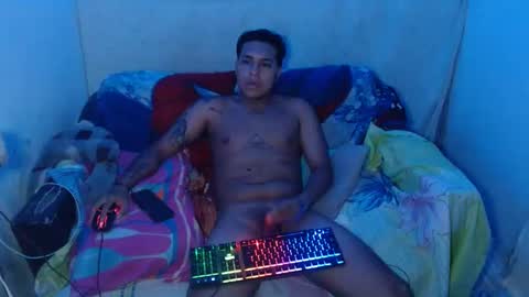 Snapshot of mateuspolla chatting on 11.22.25 mateuspolla online show from 11.22.25