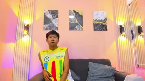 Snapshot of matheodark_ chatting on 05.19.26 matheodark_ online show from 05.19.26