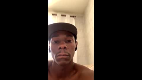 Snapshot of matheusviieira4561 chatting on 01.05.25 matheusviieira4561 online show from 01.05.25