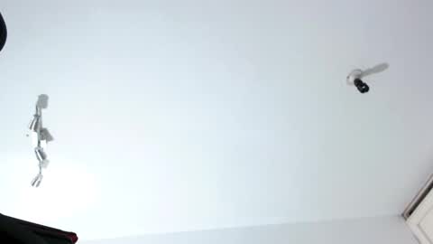 STRURIBE ON INSTAGRAM online show from 03.03.25