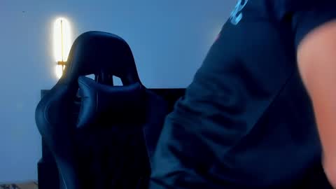 Mathew Flintt  online show from 04.01.26