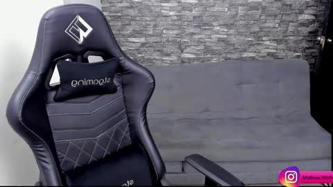 Mathew Independent model online show from 04.08.26