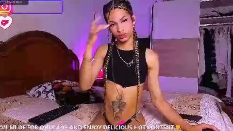 Snapshot of matiu_stonne chatting on 07.12.26 Abby Bella online show from 07.12.26