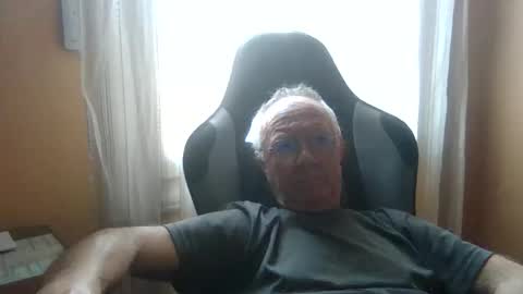 Snapshot of matricule4246 chatting on 04.05.26 joyaam79 online show from 04.05.26