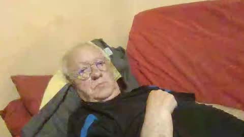 Snapshot of matricule4246 chatting on 04.15.26 joyaam79 online show from 04.15.26