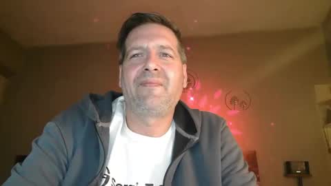 Snapshot of matrike1 chatting on 03.25.26 matrike1 online show from 03.25.26