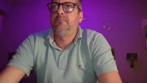Snapshot of matrike1 chatting on 04.17.26 matrike1 online show from 04.17.26