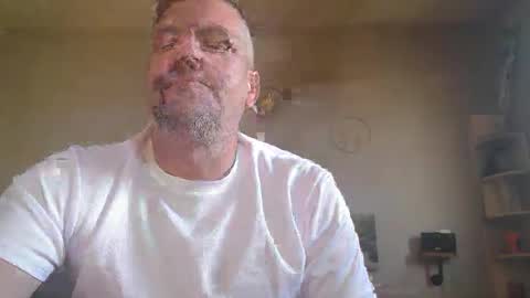 Snapshot of matrike1 chatting on 05.02.26 matrike1 online show from 05.02.26