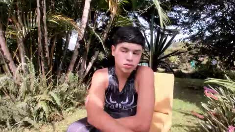 Snapshot of matt_sweet1 chatting on 10.31.25 Matt Sweet online show from 10.31.25