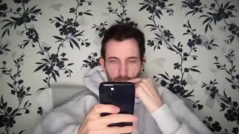 Snapshot of mattcarta chatting on 02.22.25 mattcarta online show from 02.22.25