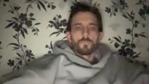 Snapshot of mattcarta chatting on 11.26.25 mattcarta online show from 11.26.25