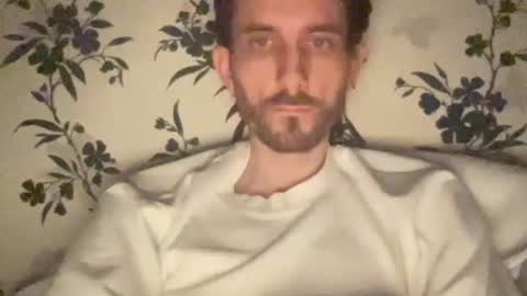 Snapshot of mattcarta chatting on 12.16.25 mattcarta online show from 12.16.25