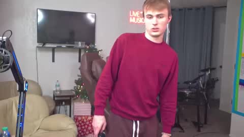 Snapshot of mattcashxxx chatting on 01.01.25 Matt Cash online show from 01.01.25