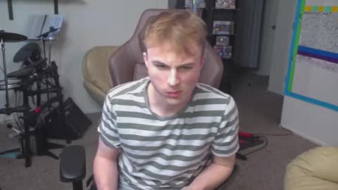 Snapshot of mattcashxxx chatting on 03.02.25 Matt Cash online show from 03.02.25