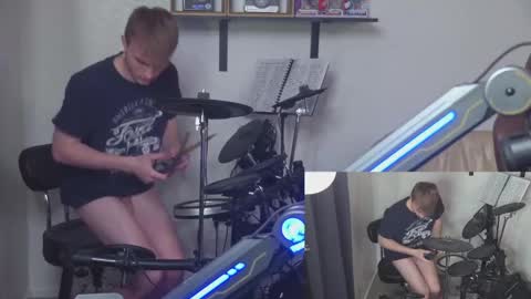 Snapshot of mattcashxxx chatting on 03.05.25 Matt Cash online show from 03.05.25