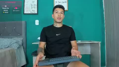 Snapshot of matteo_rreal chatting on 07.14.26 MATTEO online show from 07.14.26