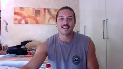 matteushh87 online show from 10.10.25