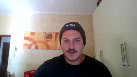 matteushh87 online show from 10.29.25