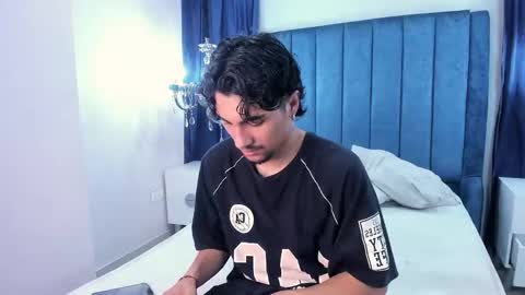 Snapshot of mattfiore chatting on 11.07.25 mattfiore online show from 11.07.25