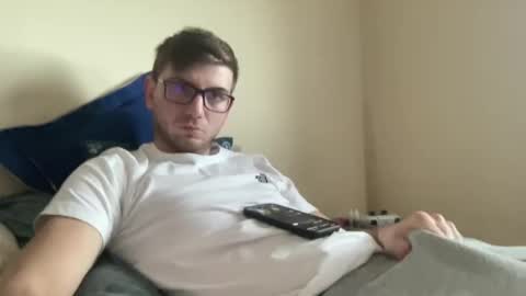 Snapshot of matthd21 chatting on 02.18.25 matthd21 online show from 02.18.25