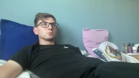 Snapshot of matthd21 chatting on 09.22.25 matthd21 online show from 09.22.25