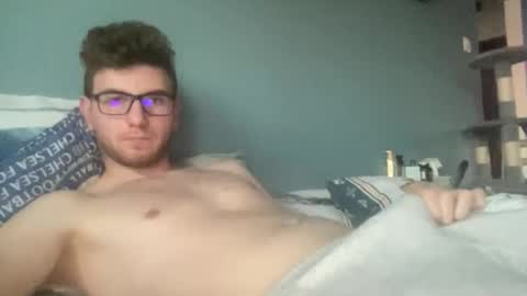 Snapshot of matthd21 chatting on 11.04.25 matthd21 online show from 11.04.25