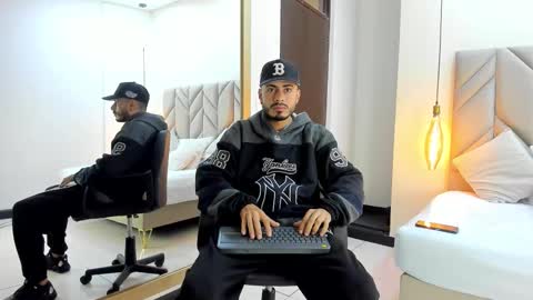 Snapshot of matthewcullenn chatting on 02.02.26 Matthew online show from 02.02.26