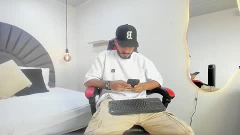 Snapshot of matthewcullenn chatting on 02.08.26 Matthew online show from 02.08.26