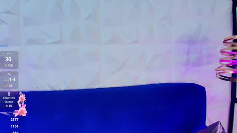Snapshot of matti_sofia chatting on 03.07.25 TATIANA  AND ROUS online show from 03.07.25