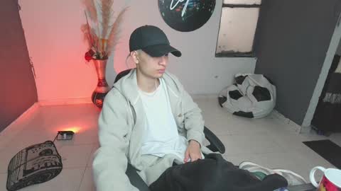 mattias     online show from 01.27.25