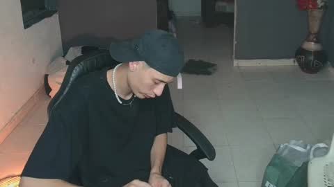 mattias     online show from 02.18.25