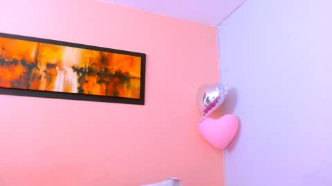 mattilda_18 online show from 02.25.25