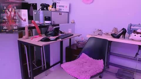 mattilda_18 online show from 09.24.25