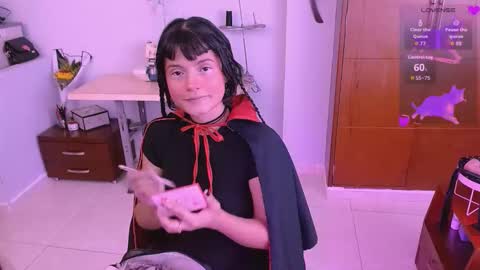 mattilda_18 online show from 10.10.25