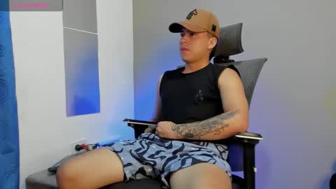 mattiwsmorris_ online show from 11.19.25