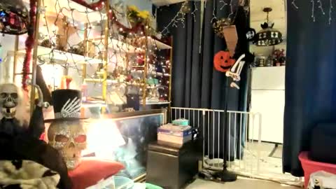 mature_angel online show from 10.28.25