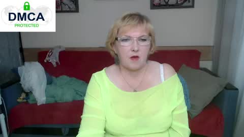 Snapshot of mature_blonde7 chatting on 04.25.26 Lana online show from 04.25.26