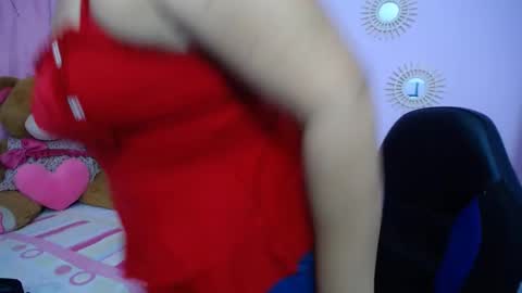 Snapshot of mature_martina_ chatting on 02.13.25 Martina online show from 02.13.25