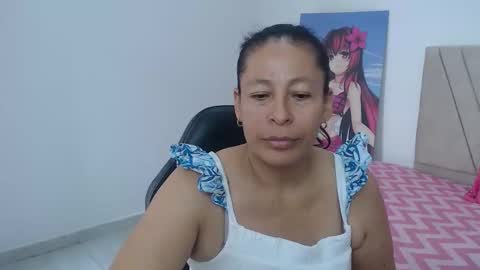 Snapshot of mature_martina_ chatting on 02.18.26 Martina online show from 02.18.26