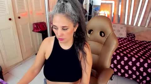 Snapshot of mature_tenderxx chatting on 05.08.26 Sexy Hot Mature Sophy online show from 05.08.26