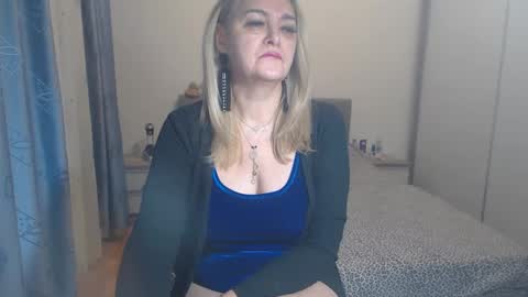 maturediana online show from 12.18.24