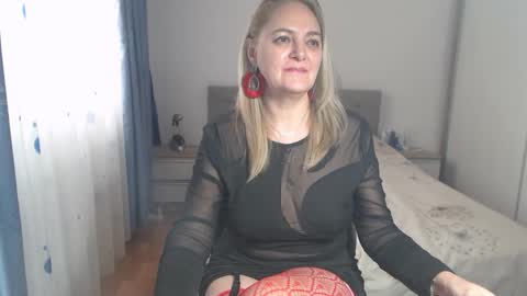 maturediana online show from 02.27.25