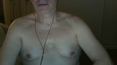 maturehotman online show from 02.26.25