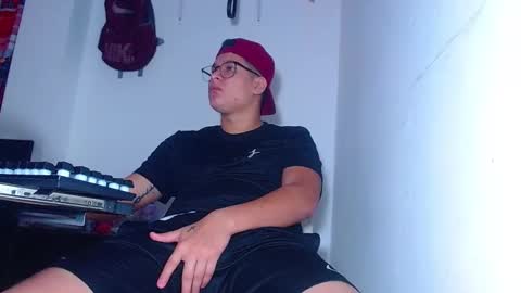 maty219 online show from 11.19.25