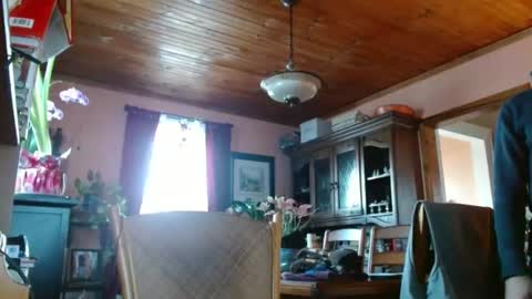 Snapshot of mauriceandre chatting on 01.22.25 Maurice online show from 01.22.25