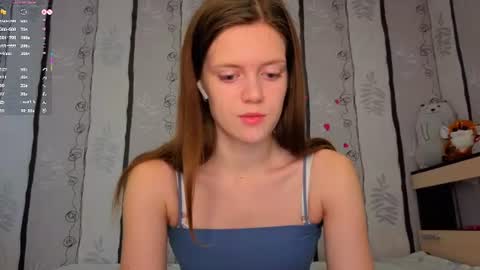 Snapshot of maurineneverman chatting on 07.02.26 Lucy online show from 07.02.26