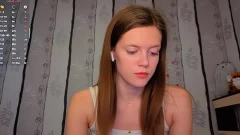 Snapshot of maurineneverman chatting on 07.09.26 Lucy online show from 07.09.26