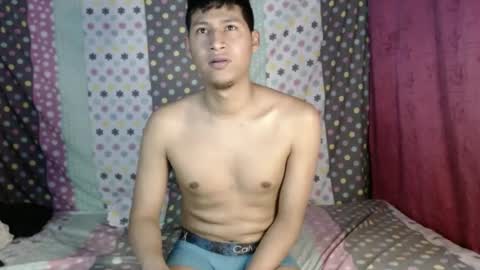 Snapshot of mauryandjonny chatting on 01.21.25 mauryandjonny online show from 01.21.25