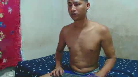 Snapshot of mauryandjonny chatting on 11.30.25 mauryandjonny online show from 11.30.25